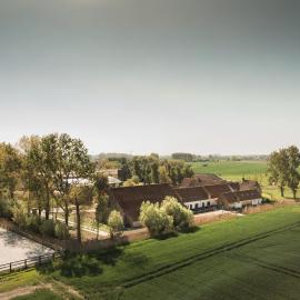 Hoeve De Hemel, Hotel in Zuienkerke