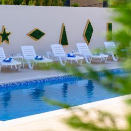 Mateus Hotel & Pool, hotell i Jounieh