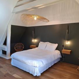 La Grange - Maison d'hôtes, hotel u gradu 'Savonnières'