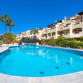 Stunning Views-Miraflores Apartment; Pass the Keys