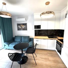 LOFT APARTAMENT III NAMYSŁÓw โรงแรมในนามิสลอฟ