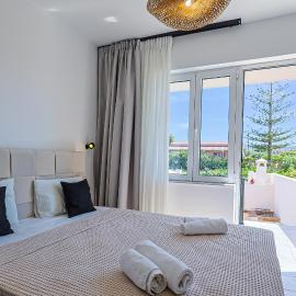 AVENA Suites, hotelli kohteessa Kato Gouves