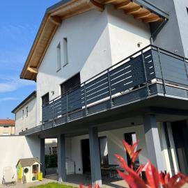 Casa Darcellas - Nuovo Trilocale full electric vicino Bergamo e Milano, hotel a Dalmine