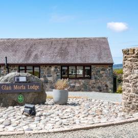 Glan Morfa Lodge Retreat, hotel a Newborough