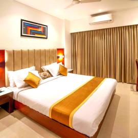 Hotel Hills Park Pathanamthitta, ξενοδοχείο σε Pathanāmthitta
