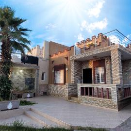 Sunset Villa by the Ocean, hotel in Ibekhchach