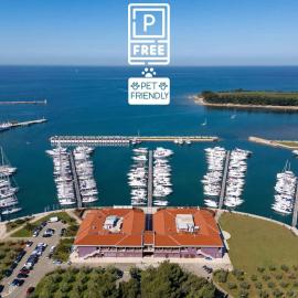 Boutique Hotel Nautica - SPA & wellness, FREE Parking, Pet friendly, hotel u gradu Novigrad Istra