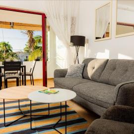 Modern and Spacious 3 Bedroom Apartment By The Beach