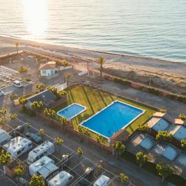 HolaCamp Chilches, hotel di Xilxes