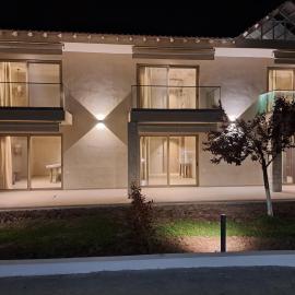 Haus Platanos Apartments & Bungalows by the Sea, hotel in Vourvourou