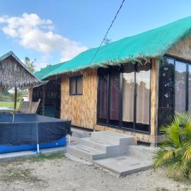 Tiny house Calatagan, hotel in Calatagan