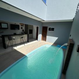 Casa confortavel e aconchegante, hotel a Sinop