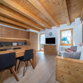 GuestHost - Sappada Lovely Lodge