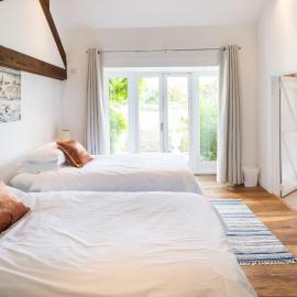 Deer Cottage at Rowden Manor - Sleeps 5 & Parking
