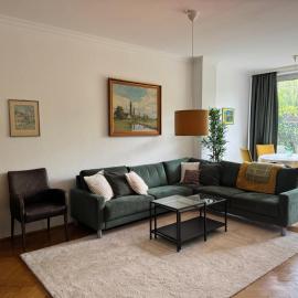 Stadtvillenwohnung nahe Zentrum / Ruhrfestspielhaus – hotel w mieście Recklinghausen