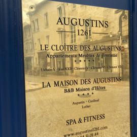 La Maison des Augustins 4 stars Spa et Fitness, khách sạn ở Avignon