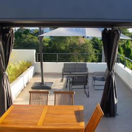 2-Bedroom Mont Choisy Apartment with Private Rooftop Pool & Sunset View