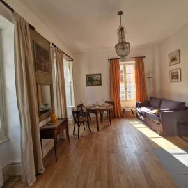 Les Demeures du Parc, la Bourbonnaise, proche des Thermes, hotel v destinácii Bourbon-lʼArchambault