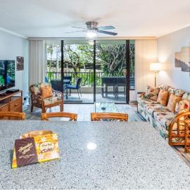 Kalanikai 118 - Highly Walkable
