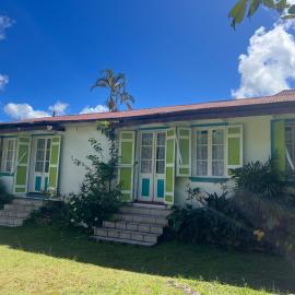 Gîte d'étape Lamandoze, hotel i Salazie