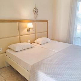 Ever Green, hotel a Kavos