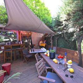 Cité Saint Paul Terrasse Parking AC Wifi SAUNA BBQ SPA