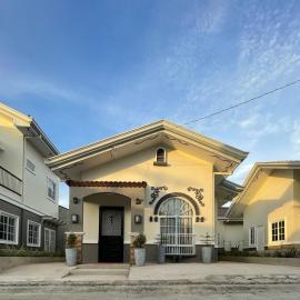 Staycation at Panglao Royal Residence, hotel a Dauis
