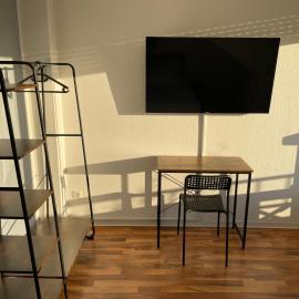 3x Einzelzimmer mit Smart TV, Balkon, Parkplatz, Fahrstuhl, free WIFI