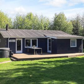 6 person holiday home in Hals, hotell sihtkohas Hals