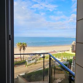 Hotel Neptunus, hotel di Nettuno