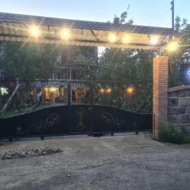 Gios Guest House, khách sạn ở Chakvi