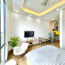 Dr 501 Modern studio with city view and kitchen