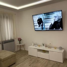 Holiday Home Villa Ravenna with Swimming Pool, Hotel in Ljubuški