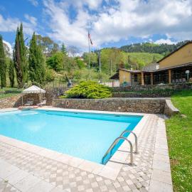 CASA ELIA Tuscany- Lucca with private pool at exclusive use!