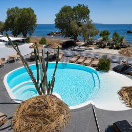 Nissia Beach Apartments & Suites, hotel Kamáriban
