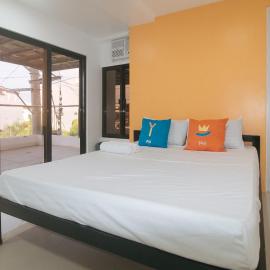 Sans Hotel near Enchanted Kingdom Santa Rosa Laguna, hotel in Santa Rosa