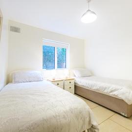 33A Steepleview, Hotel in Trim
