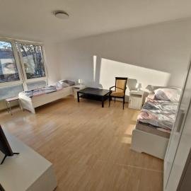 Nice 2 Bedroom Apartment in Offenbach 4 people