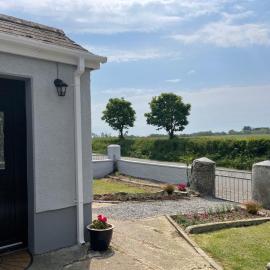 Midsummer cottage, Hotel in Wexford