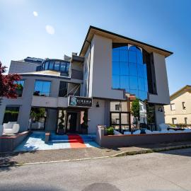 Hotel Sirena & Cucina, hotel a Cesenatico