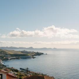 Sunrise House by Wanderlust Madeira - 2 Bedroom Sea View, hotel i Gaula