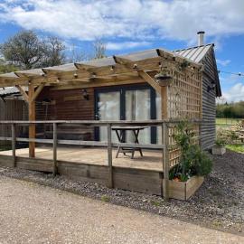 Honeysuckle Lodge at The Cotswold Reindeer Herd