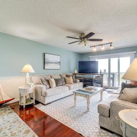 N Topsail Beach Oceanfront Condo w/ Pool!