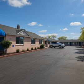 Boulevard Inn, hotel a Amherst