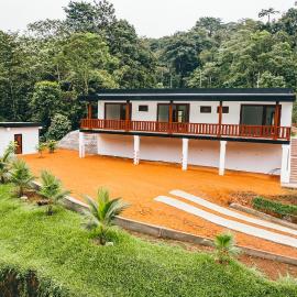 Casa de la Cascada, hotel in Pedro Vicente Maldonado