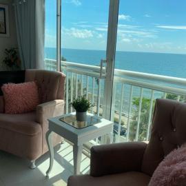 Hermoso Aparta- Estudio Frente al Mar