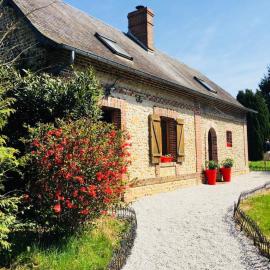 Normandie authentique & grand terrain - Mahéru, hotel en Mahéru