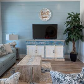 Serenity by the Sea II St George Island Pool Home, hotel em Eastpoint