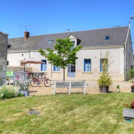 Séjour de charme en Touraine, proche châteaux et nature - FR-1-381-85, hotel in Sennevières
