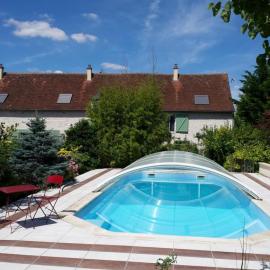 Gîte de charme avec piscine et sauna en Touraine, proche Châteaux de la Loire et Futuroscope - FR-1-381-323, hotel a Civray-sur-Esves